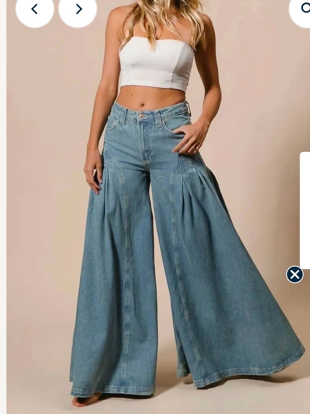 BiBi Light Blue Wide-Leg Pleated Denim Jeans